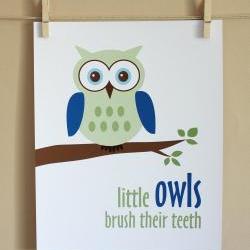 Little Owls Brush Their Te..